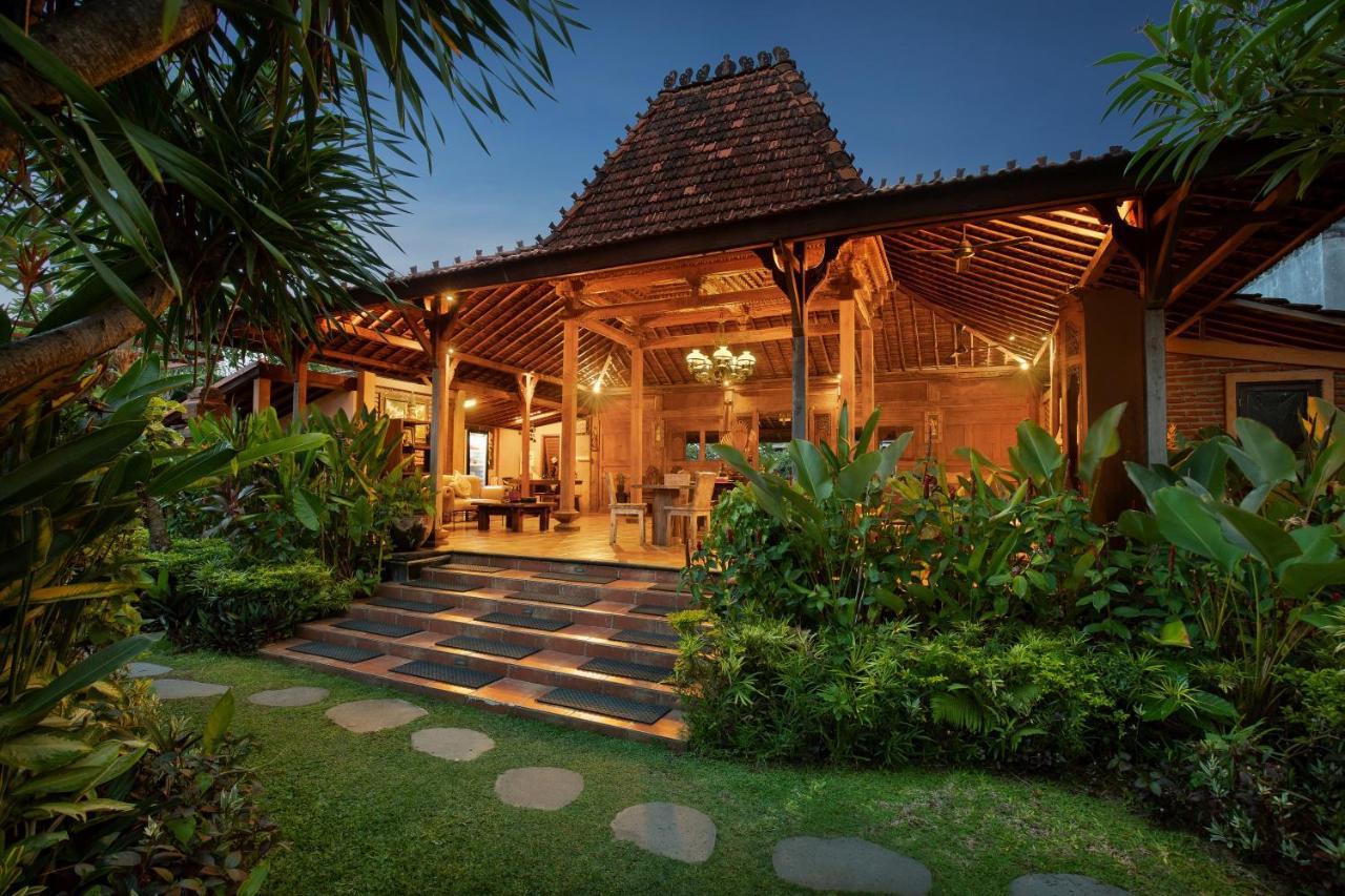 Mahe Garden Inn And Villas By Kamara Кута Экстерьер фото