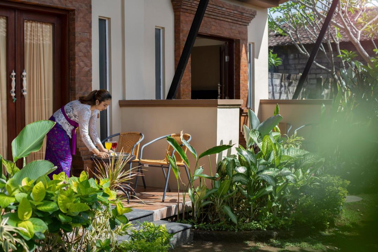 Mahe Garden Inn And Villas By Kamara Кута Экстерьер фото